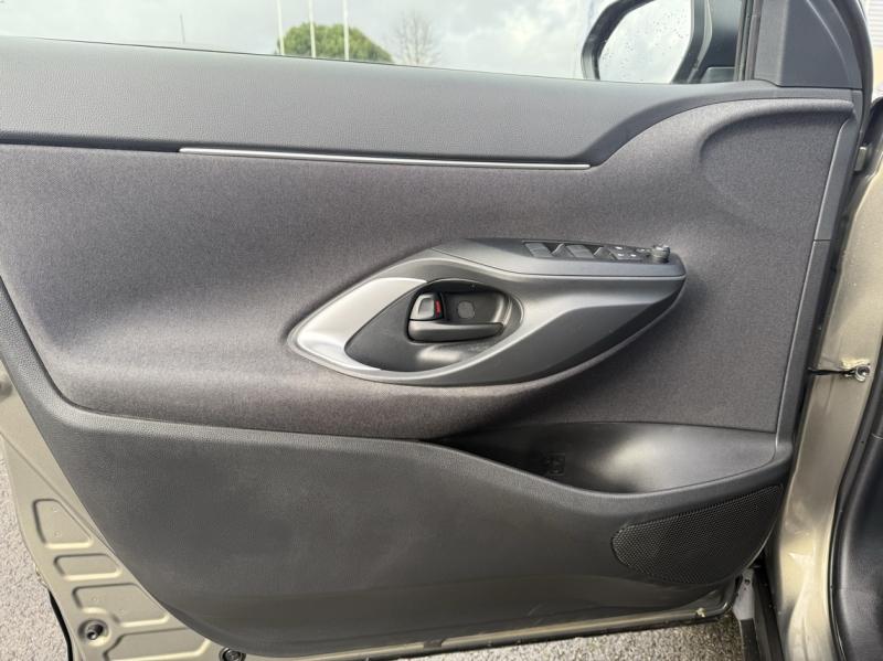 Yaris Cross 116h Design MY22